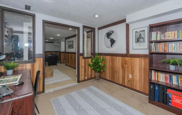 Additional image 38 of 89 Invermarge Dr