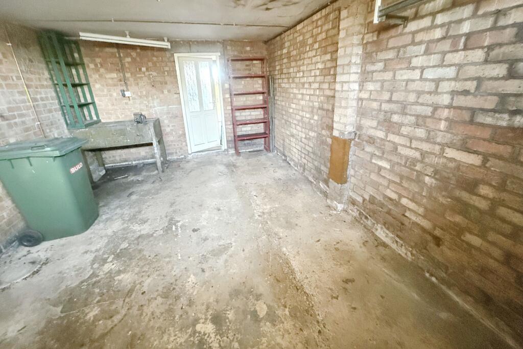 Additional image 14 of Ash-Mere, Umberslade Road, Earlswood, Solihull, West Midlands B94 5QA