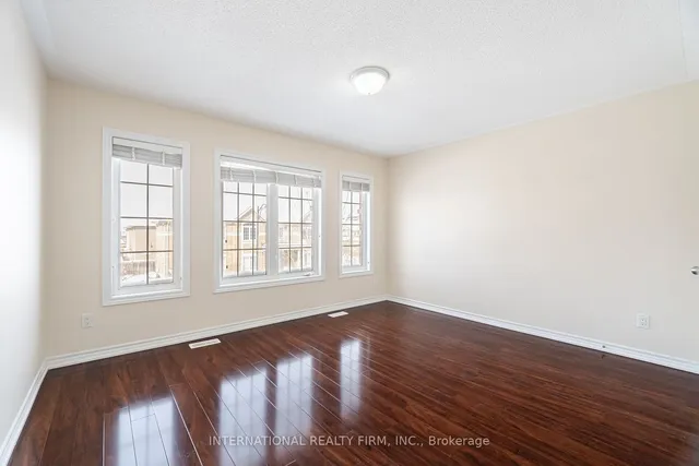 Additional image 34 of 1272 Sim Pl