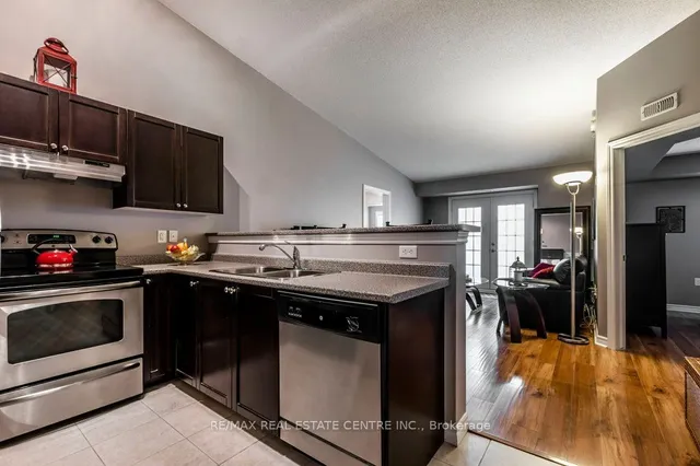 Additional image 6 of 1360 Main St Unit 409