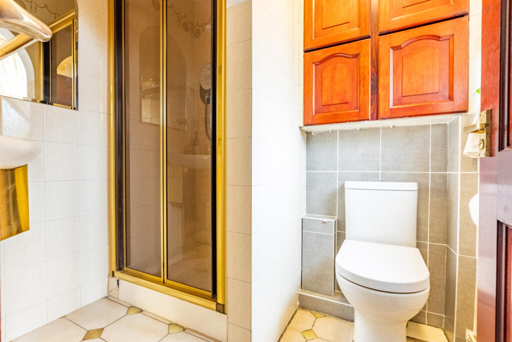 Additional image 16 of St. Leonards Crescent, Sandridge, St. Albans, AL4