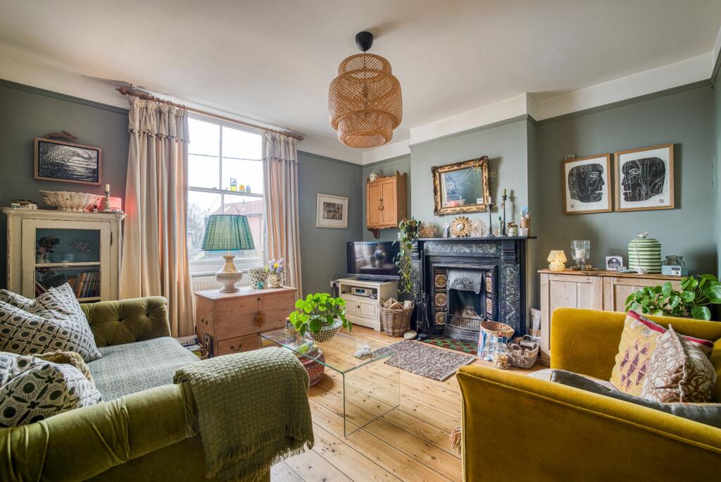Additional image 2 of 700mts from Cathedral, Bath Road, Wells