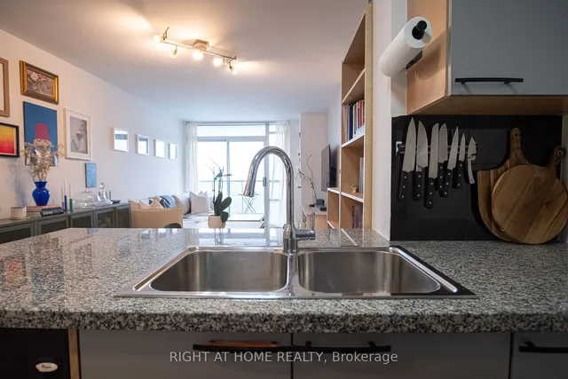 Additional image 7 of 16 Harrison Garden Blvd Unit 2402