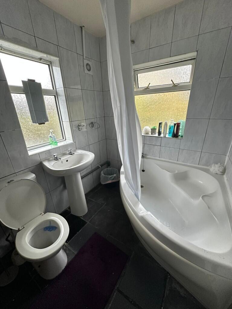 Additional image 6 of Harborne Lane, Birmingham, B29