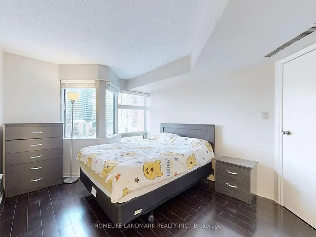 Additional image 11 of 1001 Bay St Unit 701