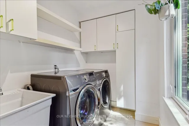 Additional image 26 of 69 Longboat Ave