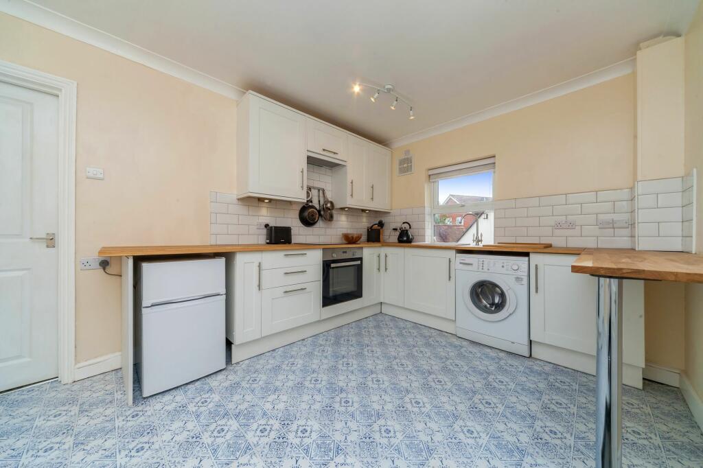 Additional image 6 of 1 Gladstone Buildings, High Street, BN8