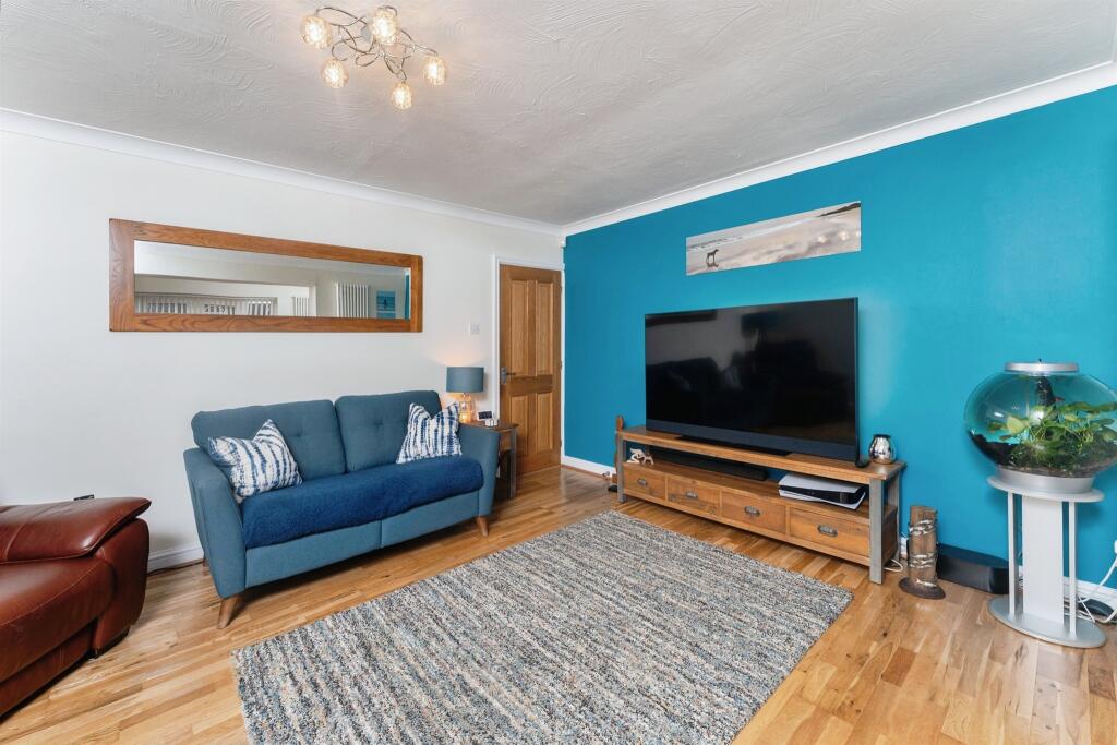 Additional image 5 of Vernon Close, Saughall, Chester