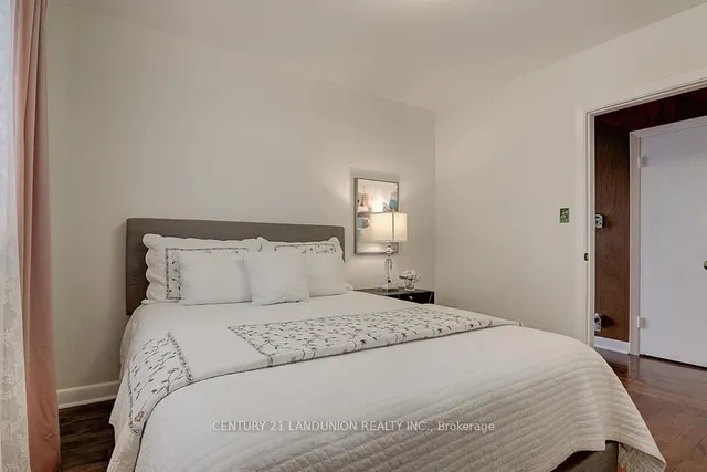 Additional image 28 of 223 Willowdale Ave