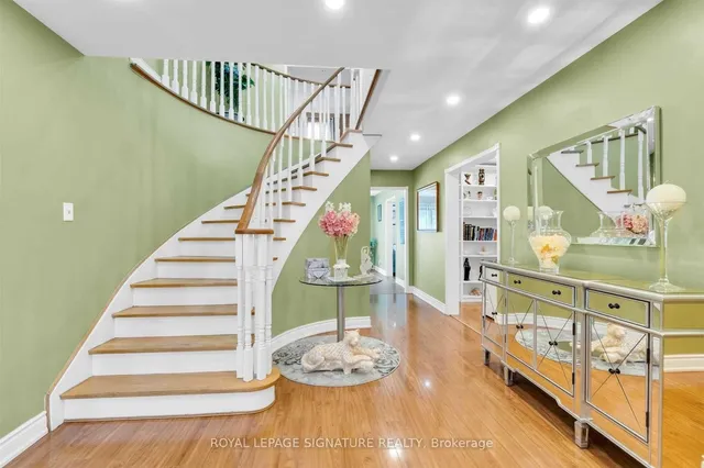 Additional image 20 of 16 Hyatt Dr