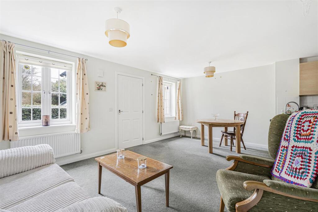 Additional image 5 of Meadow Lane, Newmarket