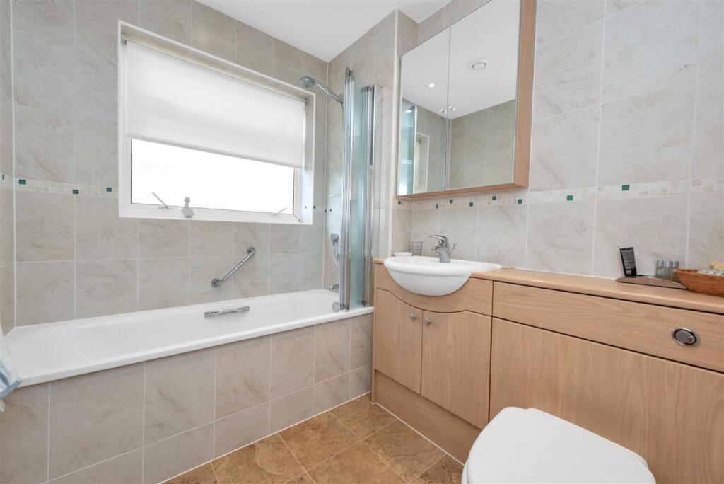 Additional image 10 of Shepherds Way, Harpenden