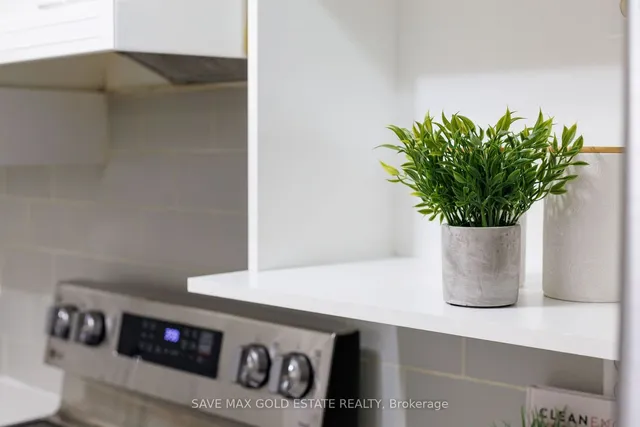 Additional image 12 of 108 GLENASHTON Dr