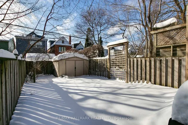 Additional image 9 of 858 Carlaw Ave