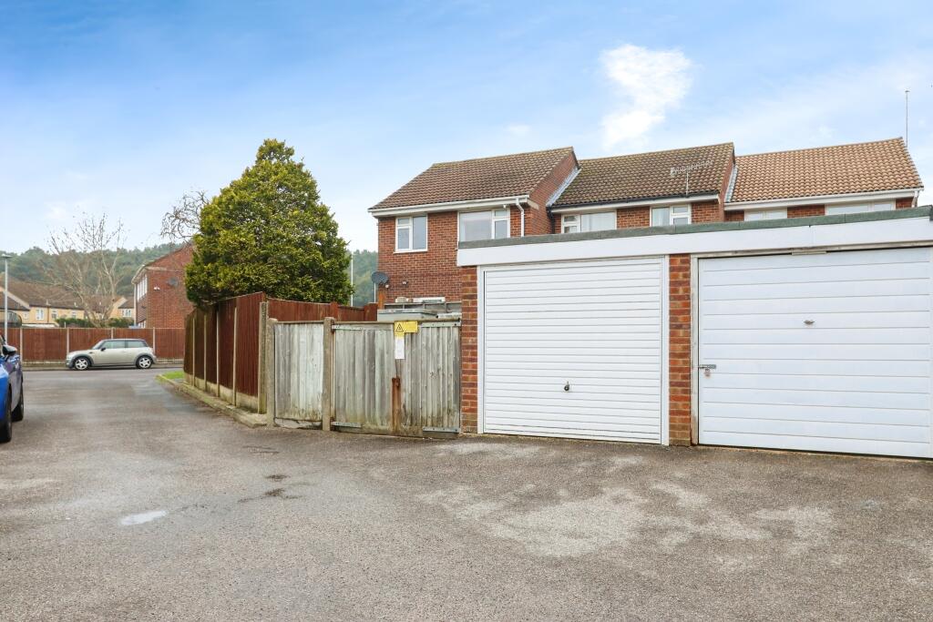 Additional image 16 of Culliford Crescent, POOLE, Dorset, BH17