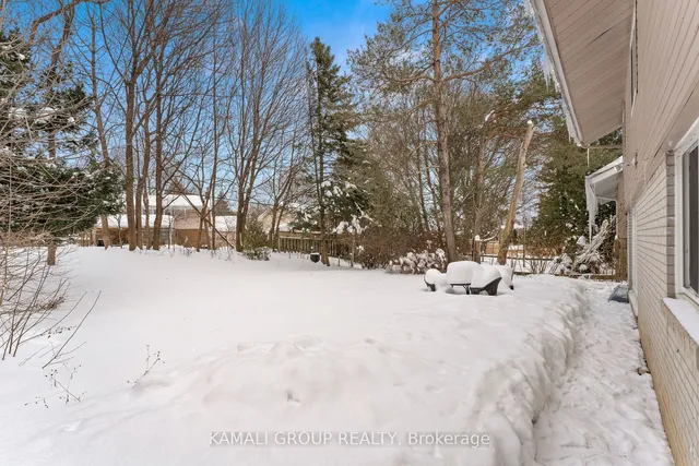 Additional image 33 of 47 Oakley Blvd