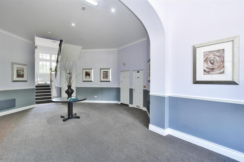 Additional image 12 of Boyes Crescent, Napsbury Park, AL2
