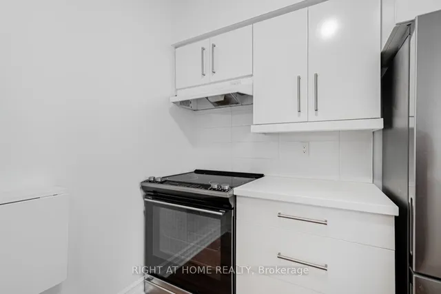 Additional image 13 of 25 Grenville St Unit 405