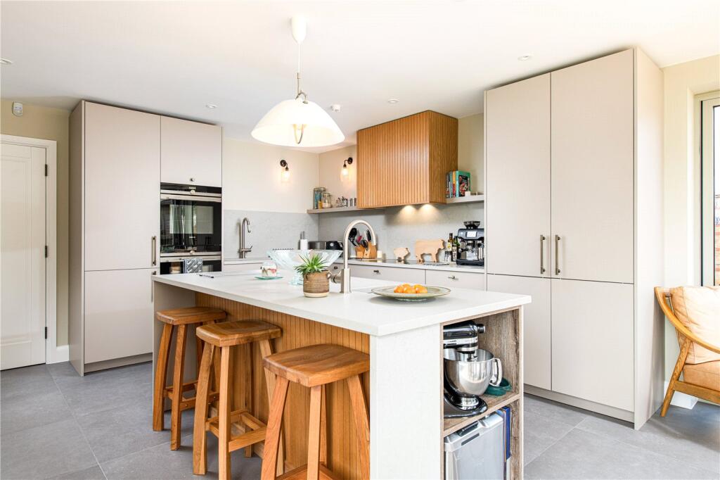 Additional image 10 of Longmeadow, Beckington, Frome, Somerset, BA11