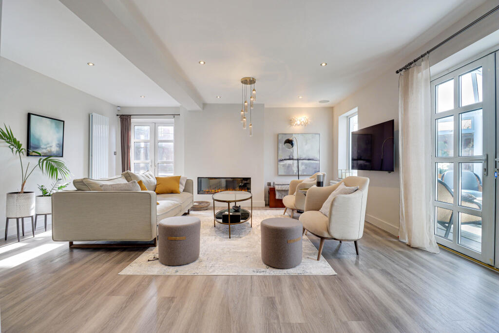 Additional image 2 of Gordons Walk, Harpenden, Hertfordshire, AL5