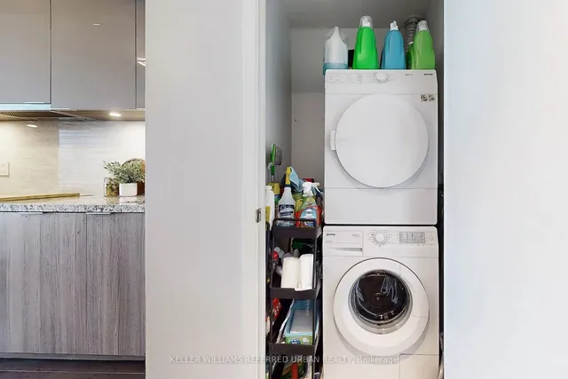 Additional image 25 of 15 Queens Quay Unit 1401