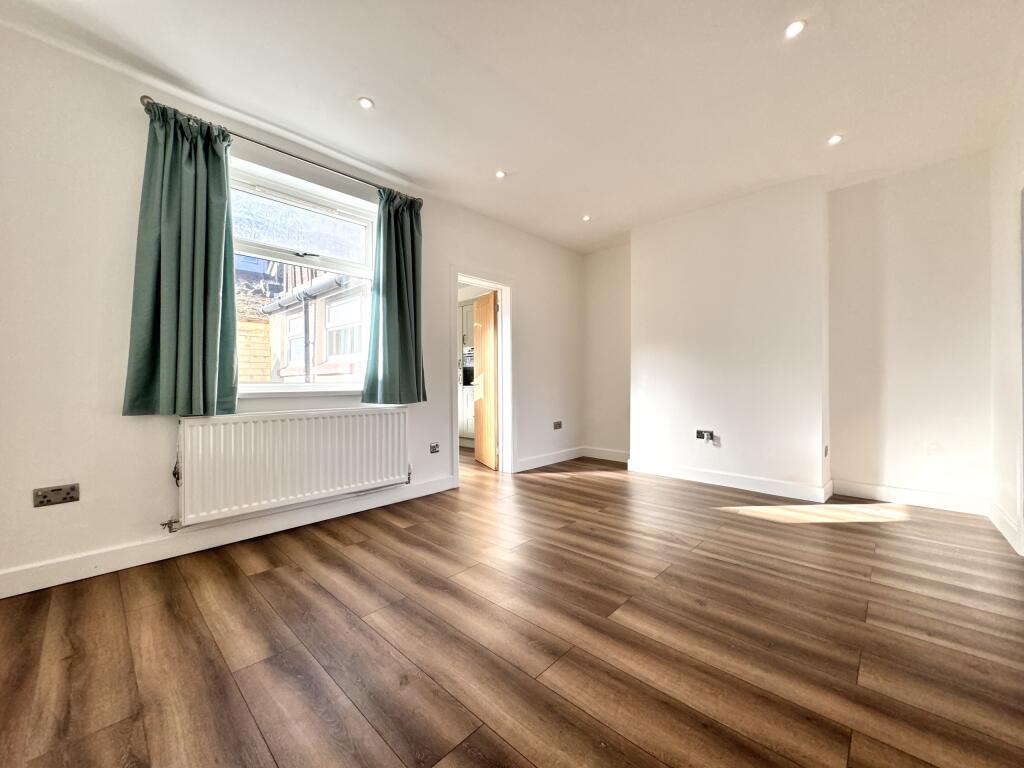 Additional image 6 of Elm Street, Abercwmboi, Aberdare