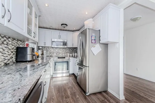 Additional image 12 of 96 Rossford Cres