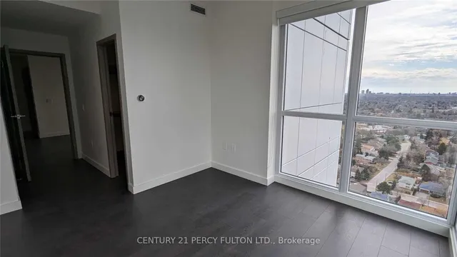 Additional image 19 of 95 Mcmahon Dr Unit 3303