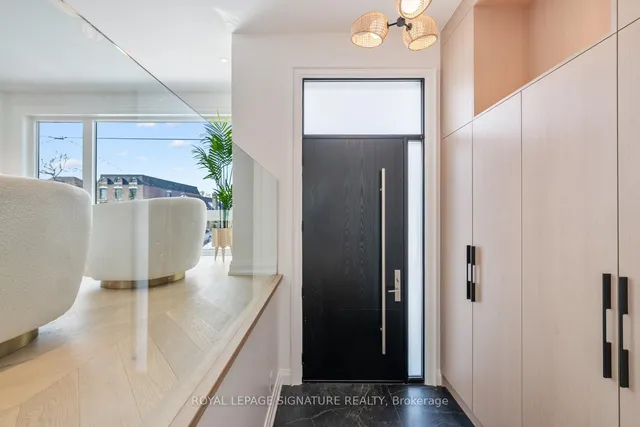 Additional image 4 of 211 Woodycrest Ave