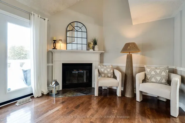Additional image 8 of 2154 Salma Cres