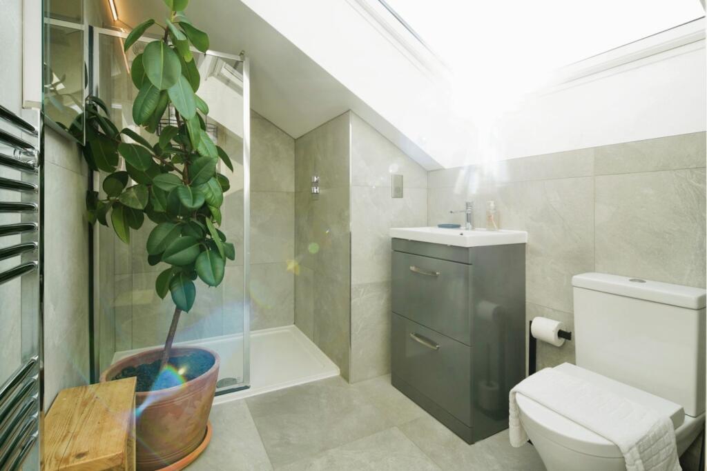 Additional image 10 of Cliff Road, Brighton, BN2