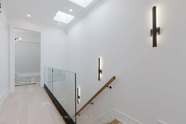 Additional image 29 of 129 Beaconsfield Ave