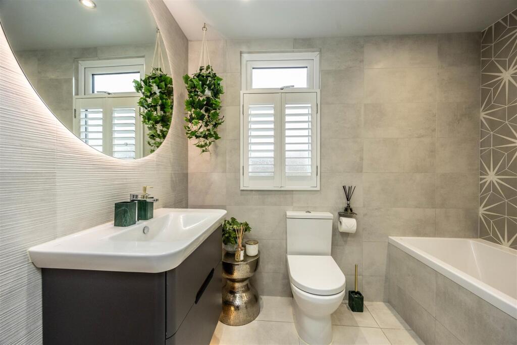 Additional image 11 of Coniston Avenue, Queensbury, Bradford