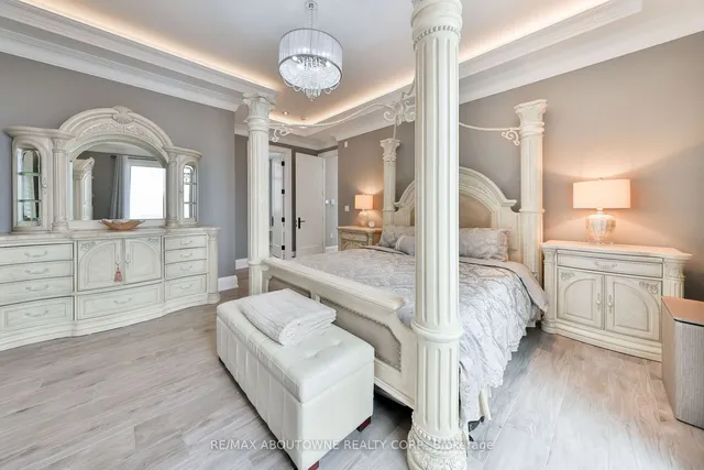 Additional image 21 of 3188 Lakeshore Rd