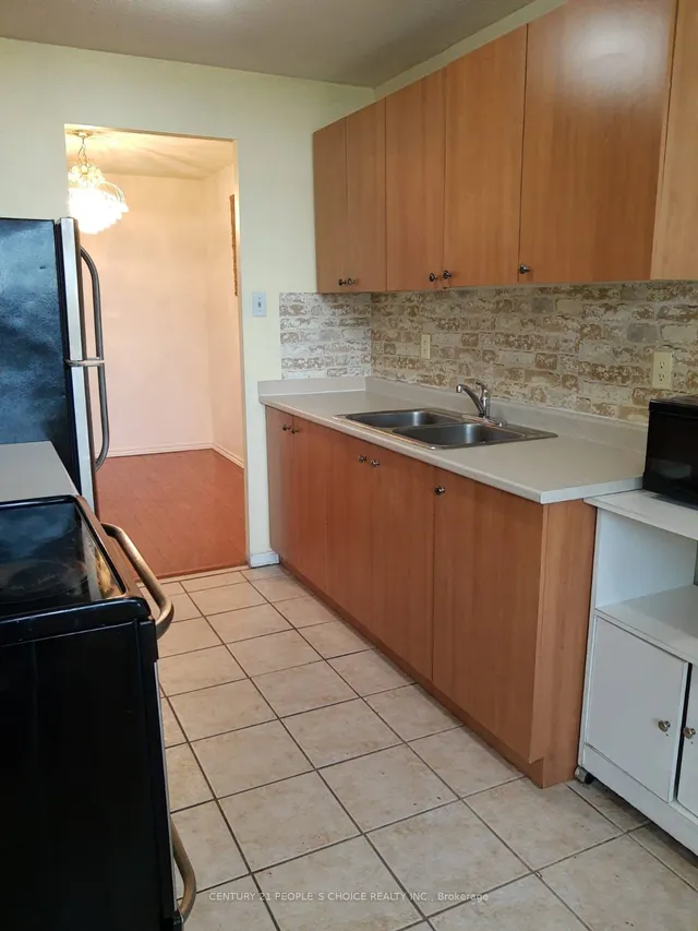 Additional image 25 of 15 Kensington Rd Unit 1405