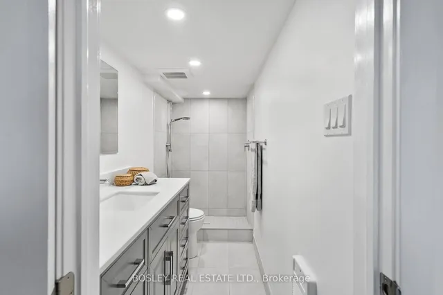 Additional image 37 of 25 Hillsboro Ave