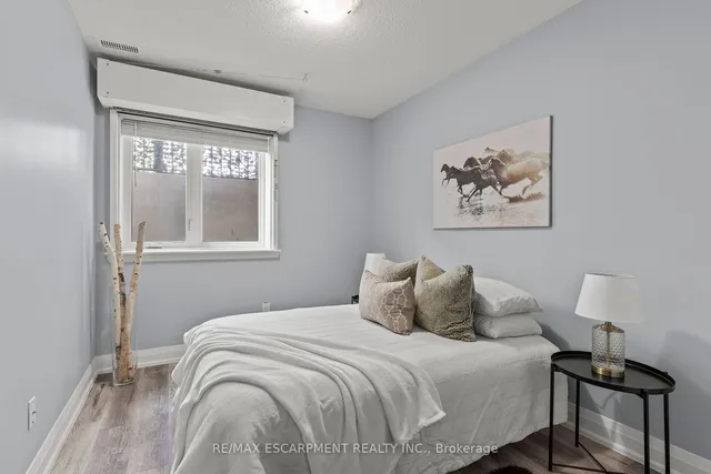 Additional image 21 of 1200 Main St Unit 102