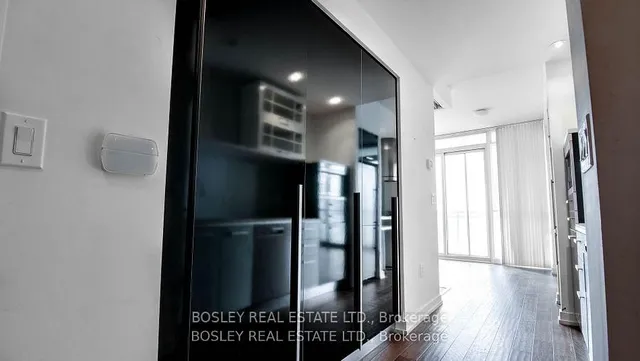 Additional image 13 of 38 Dan Leckie Way Unit 1802