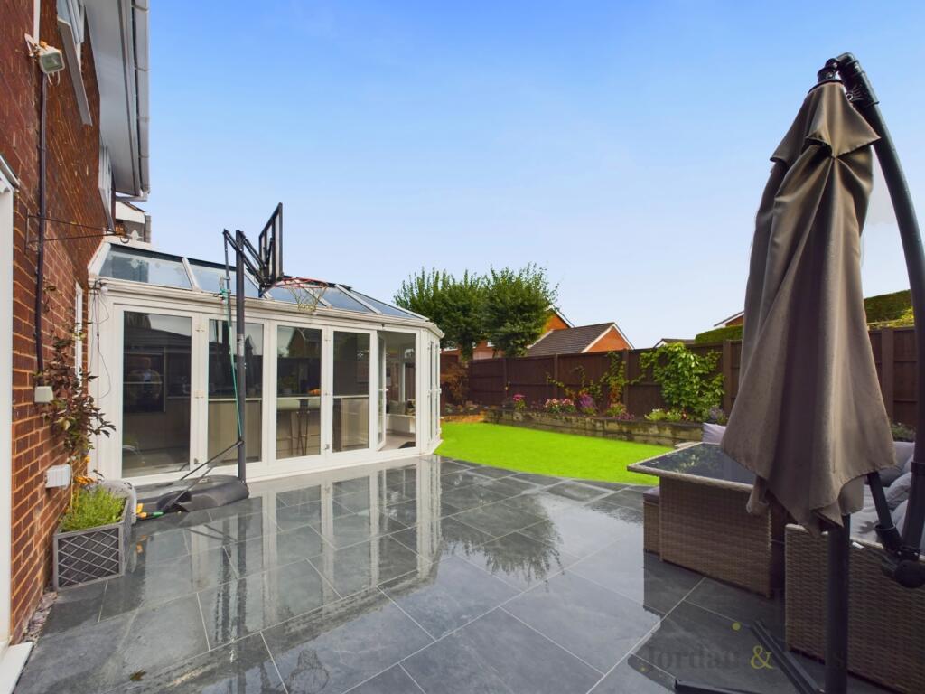 Additional image 18 of Fairholme Close, Saughall, Chester, Cheshire, CH1