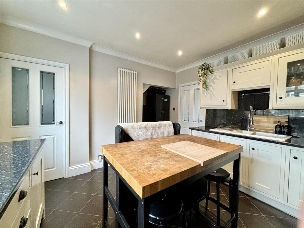 Additional image 7 of Roper Lane, Queensbury, Bradford