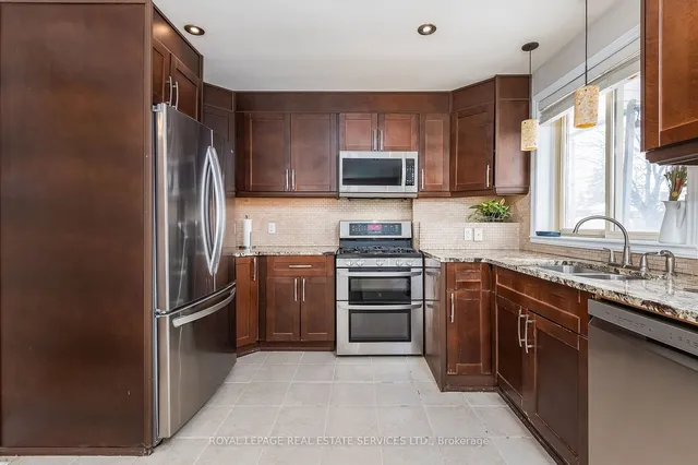 Additional image 14 of 28 Thelmere Pl