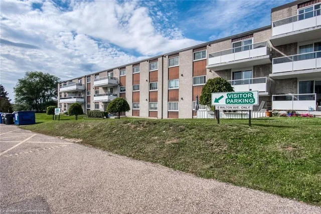 Additional image 30 of 71 Vanier Dr Unit 211