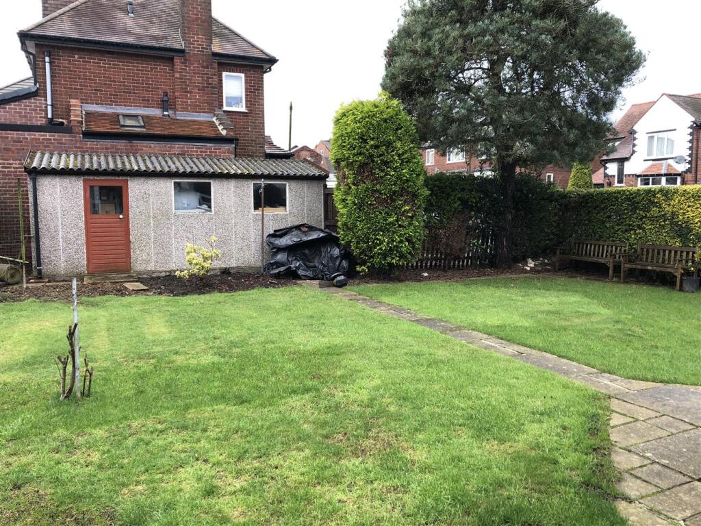 Additional image 25 of Douglas Road, Halesowen