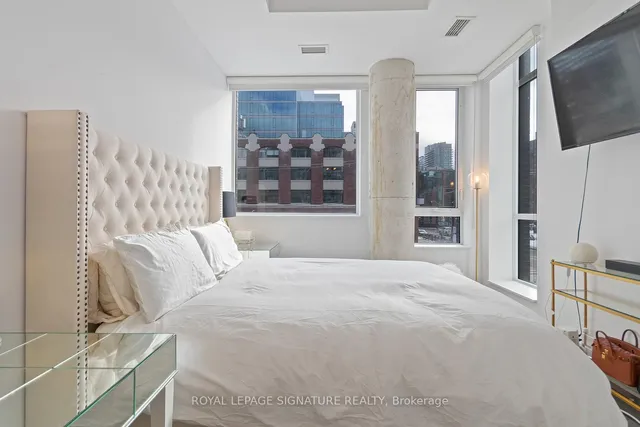 Additional image 11 of 508 Wellington St Unit TH1