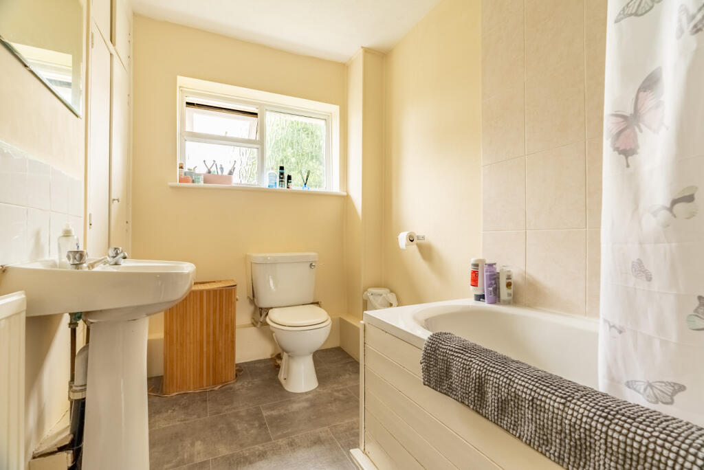 Additional image 9 of Hughenden Road, St Albans, Hertfordshire, AL4