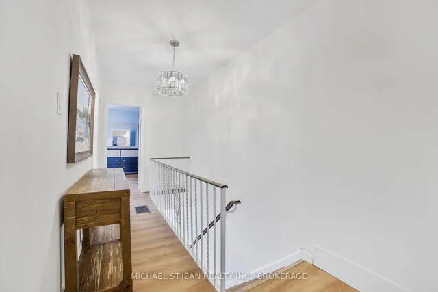 Additional image 17 of 621 Francis Rd