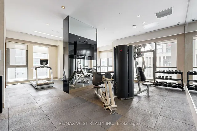 Additional image 35 of 17 Zorra St Unit 905