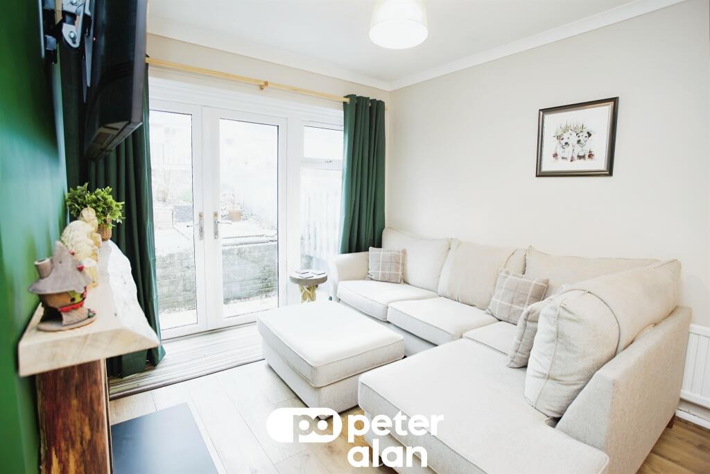 Additional image 4 of St. Davids Road, Maesycwmmer, Hengoed