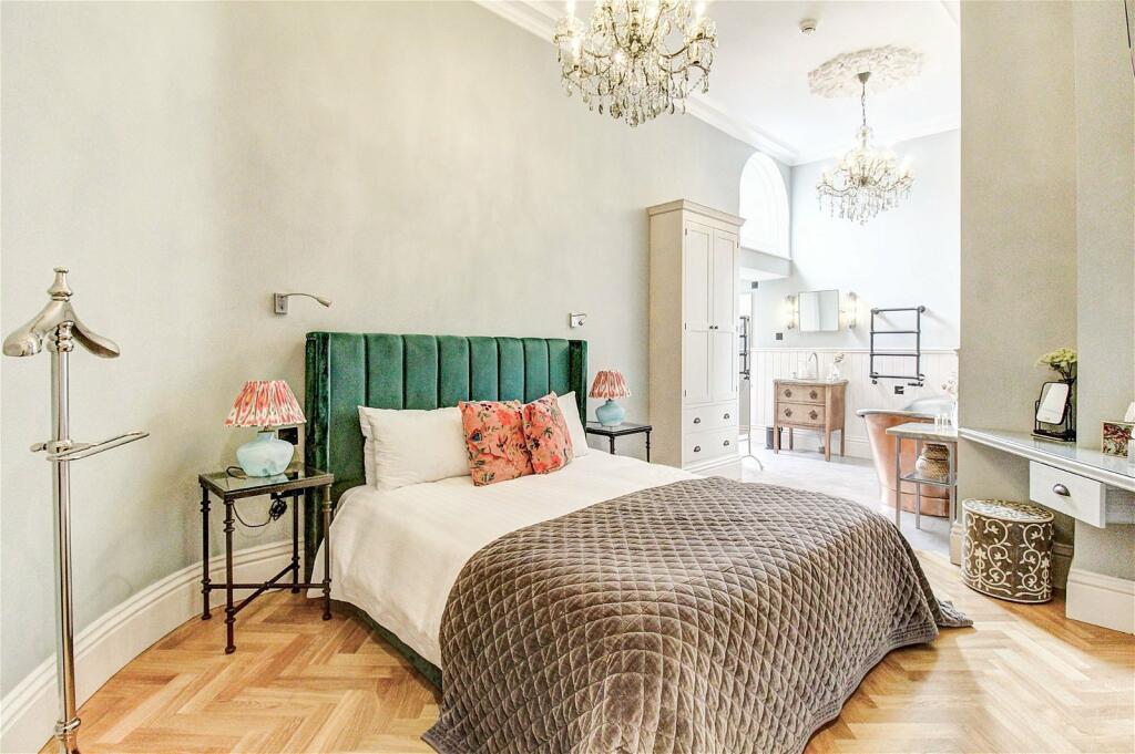 Additional image 7 of Bridge Street Row East, Chester, CH1 1NW