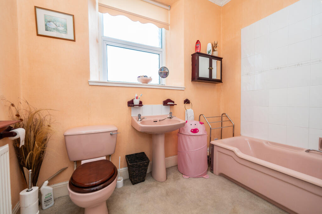 Additional image 65 of The Royal Hotel, 63 Broad Street, Fraserburgh, Aberdeenshire